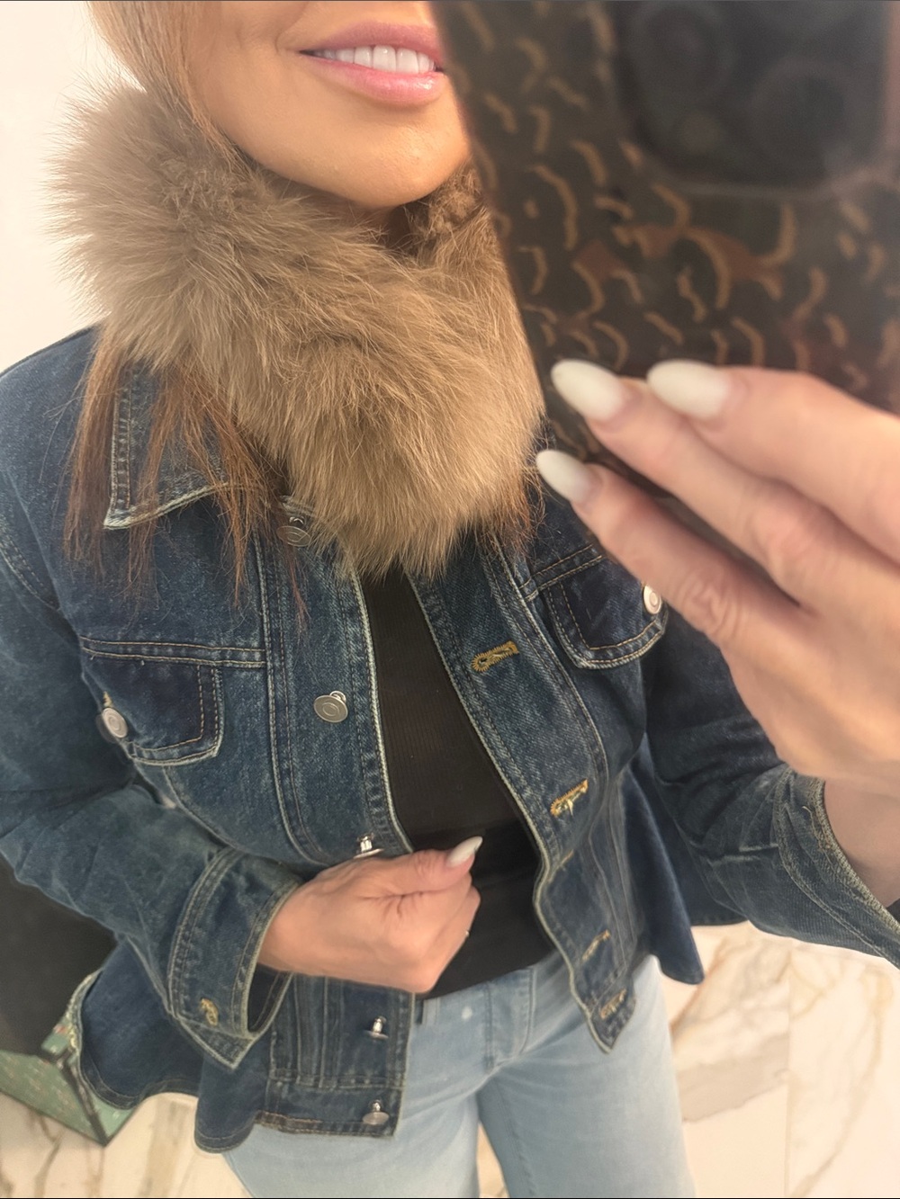 Real Fox fur clip on scarf